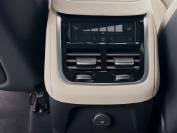 Volvo XC90 Plug-In Hybrid Ultra T8 AWD 7-Seater 2026