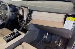 Volvo XC90 Plug-In Hybrid Ultra T8 AWD 7-Seater 2026