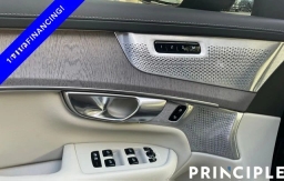 Volvo XC90 Plug-In Hybrid Ultra T8 AWD 7-Seater 2026
