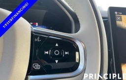 Volvo XC90 Plug-In Hybrid Ultra T8 AWD 7-Seater 2026