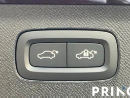 Volvo XC90 Plug-In Hybrid Ultra T8 AWD 7-Seater 2026