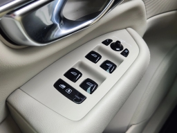 Volvo XC90 Plug-In Hybrid Ultra T8 AWD 7-Seater 2026