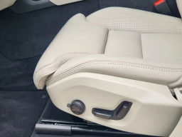 Volvo XC90 Plug-In Hybrid Ultra T8 AWD 7-Seater 2026