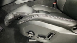 Volvo XC90 Plug-In Hybrid Ultra T8 AWD 7-Seater 2026