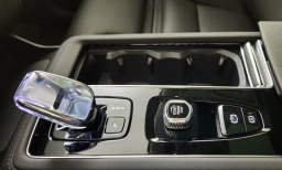 Volvo XC90 Plug-In Hybrid Ultra T8 AWD 7-Seater 2026