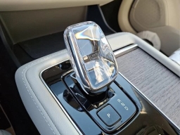 Volvo XC90 Plug-In Hybrid Ultra T8 AWD 7-Seater 2026