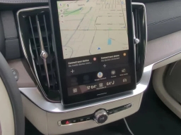 Volvo XC90 Plug-In Hybrid Ultra T8 AWD 7-Seater 2026