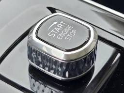 Volvo XC90 Plug-In Hybrid Ultra T8 AWD 7-Seater 2026