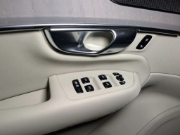 Volvo XC90 Plug-In Hybrid Ultra T8 AWD 7-Seater 2026