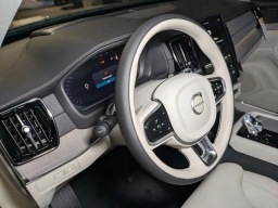 Volvo XC90 Plug-In Hybrid Ultra T8 AWD 7-Seater 2026