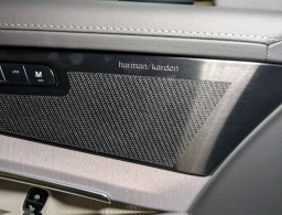 Volvo XC90 Plug-In Hybrid Ultra T8 AWD 7-Seater 2026