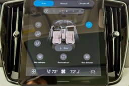 Volvo XC90 Plug-In Hybrid Ultra T8 AWD 7-Seater 2026