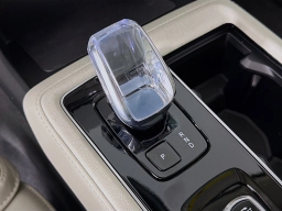 Volvo XC90 Plug-In Hybrid Ultra T8 AWD 7-Seater 2026