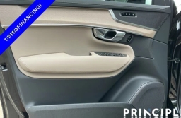 Volvo XC90 Plug-In Hybrid Core T8 AWD 7-Seater 2026