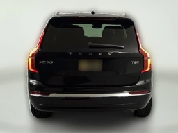 Volvo XC90 Plug-In Hybrid Core T8 AWD 7-Seater 2026