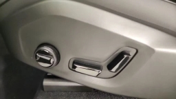 Volvo XC90 Plug-In Hybrid Core T8 AWD 7-Seater 2026