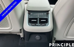 Volvo XC90 Plug-In Hybrid Ultra Dark Theme T8 AWD 7-Seater 2026