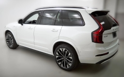 Volvo XC90 Plug-In Hybrid Ultra Dark Theme T8 AWD 7-Seater 2026