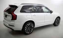 Volvo XC90 Plug-In Hybrid Ultra Dark Theme T8 AWD 7-Seater 2026