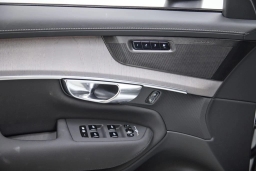 Volvo XC90 Plug-In Hybrid Ultra Dark Theme T8 AWD 7-Seater 2026