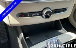Volvo XC90 Plug-In Hybrid Ultra Dark Theme T8 AWD 7-Seater 2026