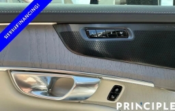 Volvo XC90 Plug-In Hybrid Ultra Dark Theme T8 AWD 7-Seater 2026