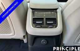 Volvo XC90 Plug-In Hybrid Ultra Dark Theme T8 AWD 7-Seater 2026