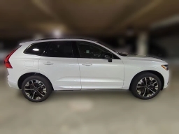 Volvo XC60 Plug-In Hybrid Plus T8 AWD 2026