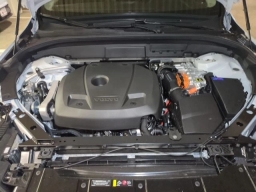Volvo XC60 Plug-In Hybrid Plus T8 AWD 2026