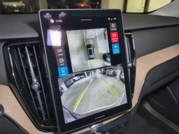 Volvo XC60 Plug-In Hybrid Plus T8 AWD 2026