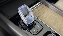 Volvo XC60 Plug-In Hybrid Plus T8 AWD 2026