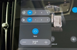 Volvo XC60 Plug-In Hybrid Plus T8 AWD 2026