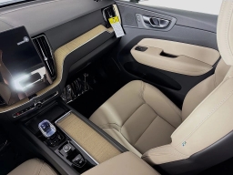 Volvo XC60 Plug-In Hybrid Plus T8 AWD 2026