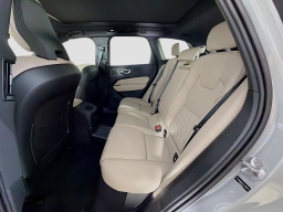 Volvo XC60 Plug-In Hybrid Plus T8 AWD 2026