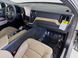 Volvo XC60 Plug-In Hybrid Plus T8 AWD 2026