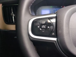 Volvo XC60 Plug-In Hybrid Plus T8 AWD 2026