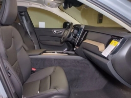 Volvo XC60 Plug-In Hybrid Plus T8 AWD 2026