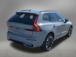 Volvo XC60 Plug-In Hybrid Plus T8 AWD 2026