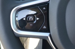 Volvo XC60 Plug-In Hybrid Plus T8 AWD 2026