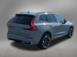 Volvo XC60 Plug-In Hybrid Plus T8 AWD 2026