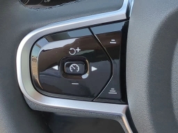 Volvo XC60 Plug-In Hybrid Plus T8 AWD 2026
