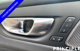 Volvo XC60 Plug-In Hybrid Plus T8 AWD 2026