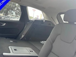 Volvo XC60 Plug-In Hybrid Plus T8 AWD 2026