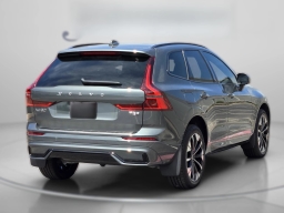Volvo XC60 Plug-In Hybrid Plus T8 AWD 2026