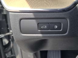 Volvo XC60 Plug-In Hybrid Plus T8 AWD 2026