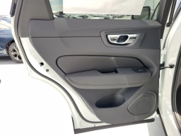 Volvo XC60 Plug-In Hybrid Plus T8 AWD 2026