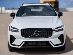 Volvo XC60 Plug-In Hybrid Plus T8 AWD 2026