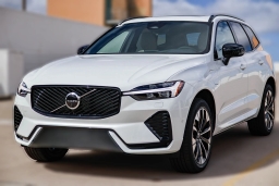 Volvo XC60 Plug-In Hybrid Plus T8 AWD 2026