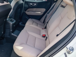 Volvo XC60 Plug-In Hybrid Plus T8 AWD 2026