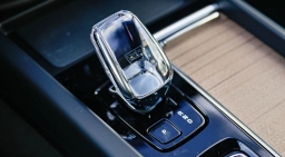 Volvo XC60 Plug-In Hybrid Plus T8 AWD 2026